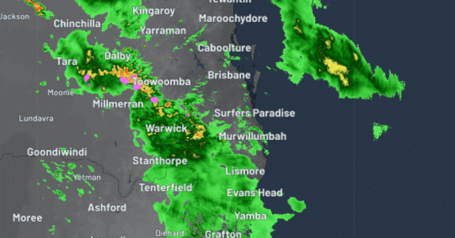 Brisbane registra o dia mais chuvoso desde o ciclone Alfred O sudeste de Queensland foi atingido pela chuva mais forte em mais de seis meses.