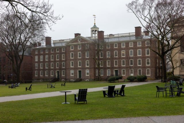 Brown College recusa oferta de financiamento de Trump: 'seriamente ameaçadora' 

