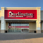 Foto da vitrine de Burlington.