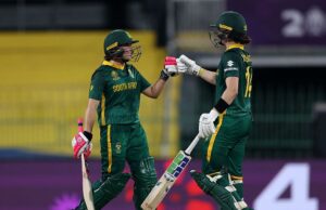 Caneca feminina ODI Globe 2025: Slam-bang África do Sul golpeia o Paquistão, refuta as chuvas, a vitória final lightbox-info