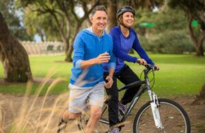 Caro Abby: Estou nos meus 50 anos e já enfrente o Ageism Caro Abby: Estou nos meus 50 anos e já enfrente o Ageism