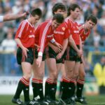Bryan Robson presentes no Manchester United Legends vs Celtic Legends