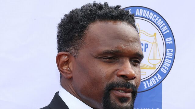 Celebridade de 'questões domésticas' Darius McCrary é lançado da prisão darius-mccrary-getty-1