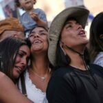Cenas de alegria, antecipação como reféns libertados; Trump 'chega como um vencedor'