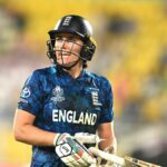Charlotte Edwards lamenta '15 erros ruins 'que fizeram você voltar para o último lugar da Inglaterra no ODI Globe Mug feminino