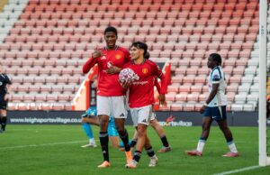 Chegou a hora de Ruben Amorim convocar Chido Obi e Gabriele Biancheri para o time titular do Man Utd ícone de correio