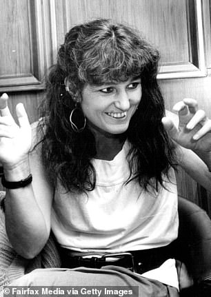 Conheça os pais da autoproclamada bebê nepo Keira Knightley - Keira Knightley vem de uma família de criativos, filha do dramaturgo e roteirista Sharman MacDonald (retratada em sua primeira peça, Quando eu era uma garota, costumava gritar e gritar em 1987)