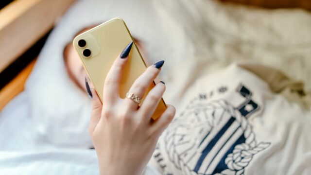 Contas de adolescentes no Instagram: são simplesmente relações públicas? 

