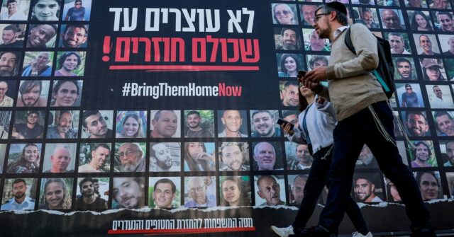 Corpo de outro refém retornado após ataques israelenses em Gaza

