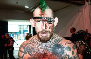 Das multidões do McDonald’s às academias de Whittier, o KnuckleHeadz Hard Rock Battle Club muda vidas Das multidões do McDonald's às academias de Whittier, o KnuckleHeadz Hard Rock Battle Club muda vidas