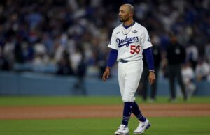 Dave Roberts, dos Dodgers, faz a admissão chocante de Mookie Betts no meio das lutas Dave Roberts, dos Dodgers, faz a admissão chocante de Mookie Betts no meio das lutas