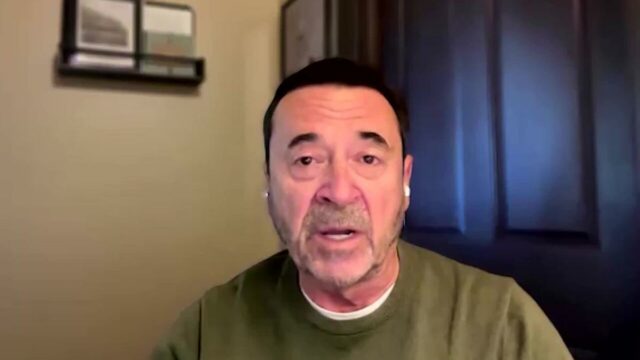 Decisão sobre taxa do Fed é 'intrigante', diz estrategista de Decisão sobre taxa do Fed é 'intrigante', diz estrategista de mercado