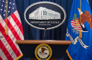 Departamento de Justiça tenta usar o desligamento do Partido Republicano para impedir casos -chave Um desenho animado de Clay Bennett ..