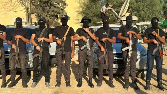 Depois que Trump declara que a ‘guerra acabou’, o Hamas executa rivais em Gaza para reafirmar o controle

