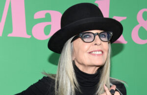 Diane Keaton, celebridade vencedora do Oscar de ‘Annie Hall’, falece aos 79 anos HOLLYWOOD, CALIFORNIA - AUGUST 10: Diane Keaton attends the Los Angeles Premiere of Gravitas Premiere's "Mack And Rita" at NeueHouse Los Angeles on August 10, 2022 in Hollywood, California. (Photo by Jon Kopaloff/Getty Images)