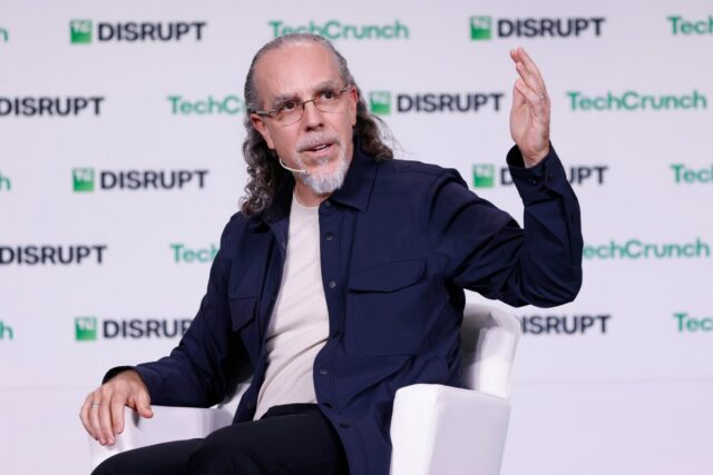 Diretor executivo do Alphabet's X, funcionário do Astro Bank, sobre Diretor executivo do Alphabet's X, funcionário do Astro Bank, sobre o que faz um moonshot