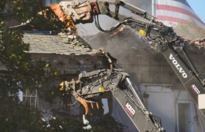 Discurso: Trump está arruinando a Casa Branca para realizar o desejo de sua princesinha Discurso: Trump está arruinando a Casa Branca para realizar o desejo de sua princesinha