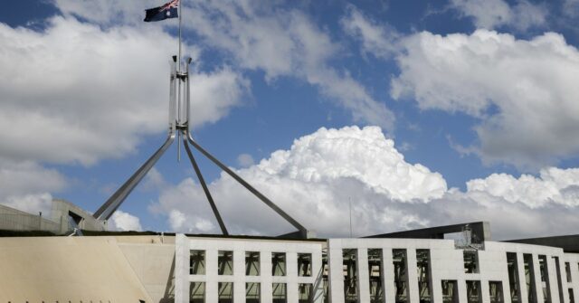 Documentos parlamentares sensíveis entregues a empresa privada contra aconselhamento de Documentos parlamentares sensíveis entregues a empresa privada contra aconselhamento de risco