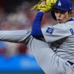 Dodger Bottle As canções de paralisação de Roki Sasaki, "Báilalo Rocky", são o hit latino do outono