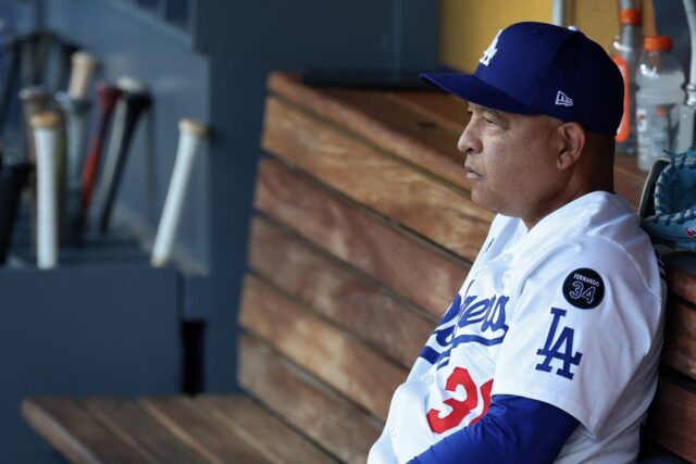 Dodgers podem fazer grandes ajustes para agendar o videogame 5 Dodgers manager Dave Roberts