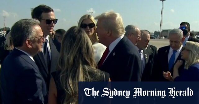 Donald Trump chega a Israel com sete reféns libertados

