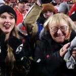 Dentro do relacionamento de Taylor Swift com a mãe de Travis Kelce, Donna Kelce
