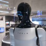Elon Musk quer US$ 1 trilhão para gerenciar o exército robótico da Tesla