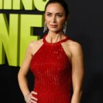 Emily Blunt provoca 'The Devil Wears Prada 2' e por que ela nunca viu 'The Rock' durante as filmagens de 'The Smashing Machine'