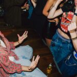 Enquanto Chappell Roan chega a Los Angeles, a vida noturna sáfica da cidade está quente para ir
