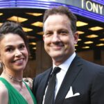 Quem é Sutton Foster, ex-marido, Ted Griffin