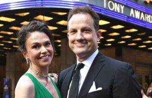 Esse é o ex-marido de Sutton Foster, Ted? O que ela afirmou sobre o relacionamento conjugal Quem é Sutton Foster, ex-marido, Ted Griffin