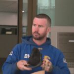 'Eu amo a Austrália': acusado de saudação nazista enfrenta tribunal