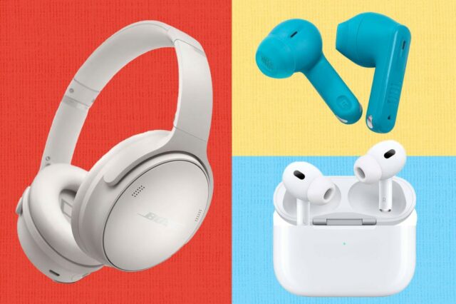 Um par de fones de ouvido de ouvido da Apple