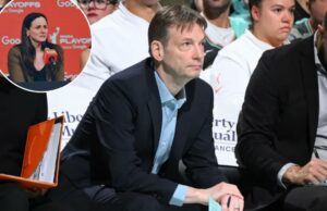 Ex-assistente do Liberty consegue emprego como esposa, ex-técnica Sandy Brondello continua no mercado Ex-assistente do Liberty consegue emprego como esposa, ex-técnica Sandy Brondello continua no mercado