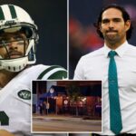O ex -quarterback da NFL Mark Sanchez em campo.