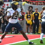 Exatamente como ver Wisconsin vs Michigan: Futebol da Universidade de transmissão ao vivo, rede de televisão