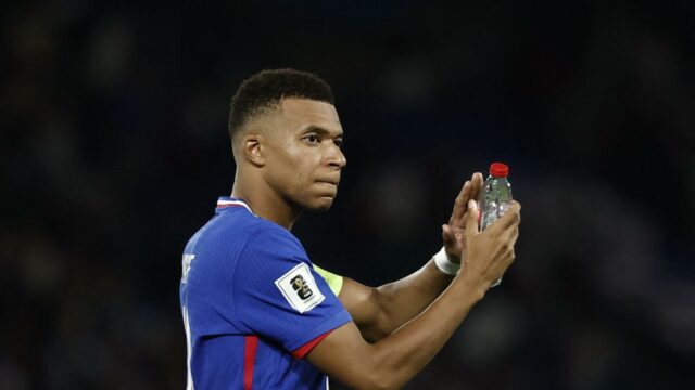 FRANCE NOMES EQUIPE PARA FIFA GLOBE MUG 2026 Qualificadores contra o Azerbaijão e Islândia 

