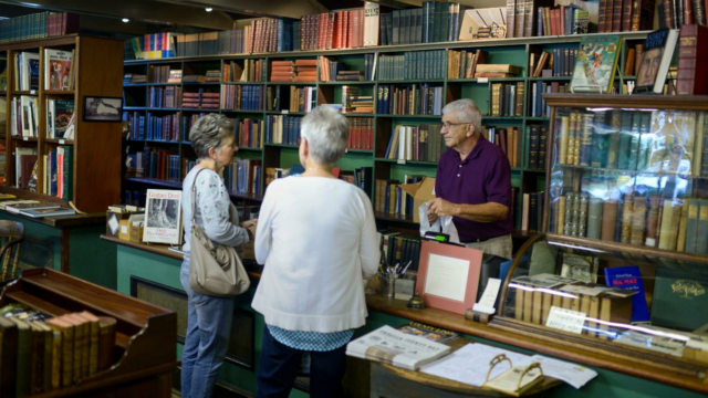 Fazendo uma viagem aos Estados Unidos? Dê uma olhada nessas 6 livrarias independentes em Philly 

