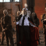 Fazendo ‘Drácula’ à sua maneira, um provocador romeno suga a força vital do público