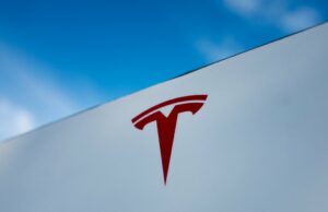 Federais verificando o cenário ‘Mad Max’ de Tesla Federais verificando o cenário 'Mad Max' de Tesla