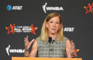Fonte: WNBA e sindicato de jogadores concordam com extensão de 30 dias para negociações do CBA Fonte: WNBA e sindicato de jogadores concordam com extensão de 30 dias para negociações do CBA