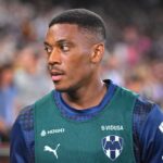 Anthony Martial driblando para o Monterrey