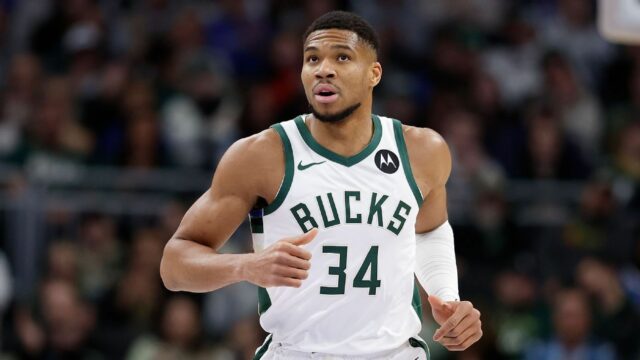 Giannis: Dedicado ao Bucks; 'humano' se transforma 

