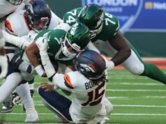 Glenn protege a área independentemente dos gramados de -10 passes dos Jets Glenn protege a área independentemente dos gramados de -10 passes dos Jets