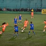 Grupo de mulheres indianas transfere para o Nepal multas em processo de evento