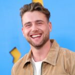 Harry Jowsey revela que ganha mais dinheiro com negócios de marca do que com reality shows