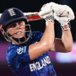 Heather Knight Beam com 79 invicto; Inglaterra vence por 4 arcos