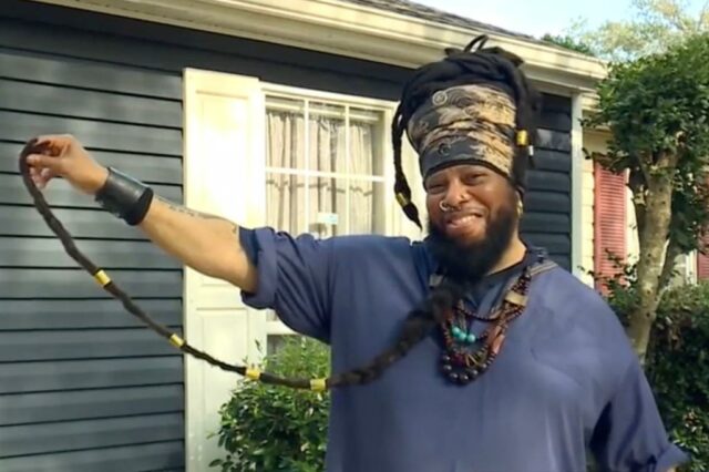 Homem do Alabama com mais de 3. Barba de 5 pés de comprimento ganha recorde mundial

