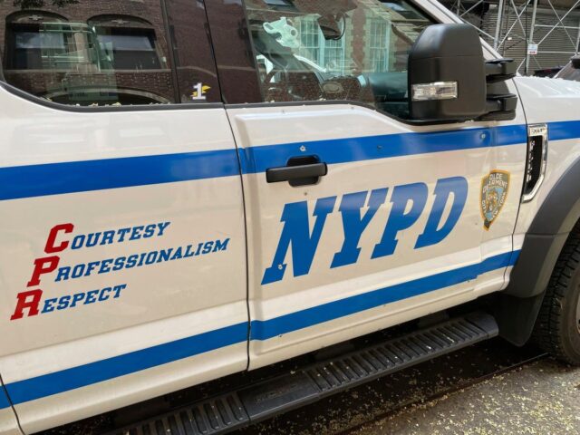 Homem que supostamente planejou sacrifício de animais no Halloween é Homem que supostamente planejou sacrifício de animais no Halloween é preso em Nova York