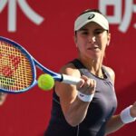 Hong Kong Open 2025: Bencic, cabeça-de-chave, sai das quartas de final à medida que a lista de lesões aumenta
